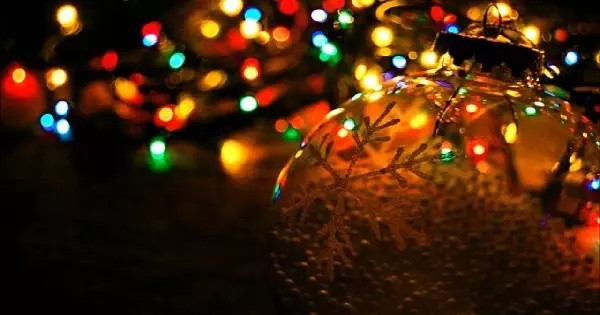 Choose one of the following Christmas song: